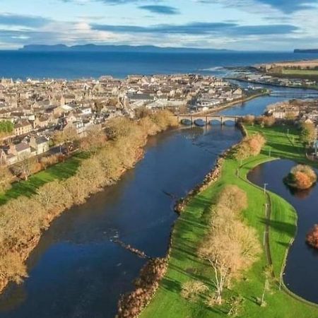 5 Riverside Place Thurso. 2 Bed, 2 Bathrooms. Екстер'єр фото