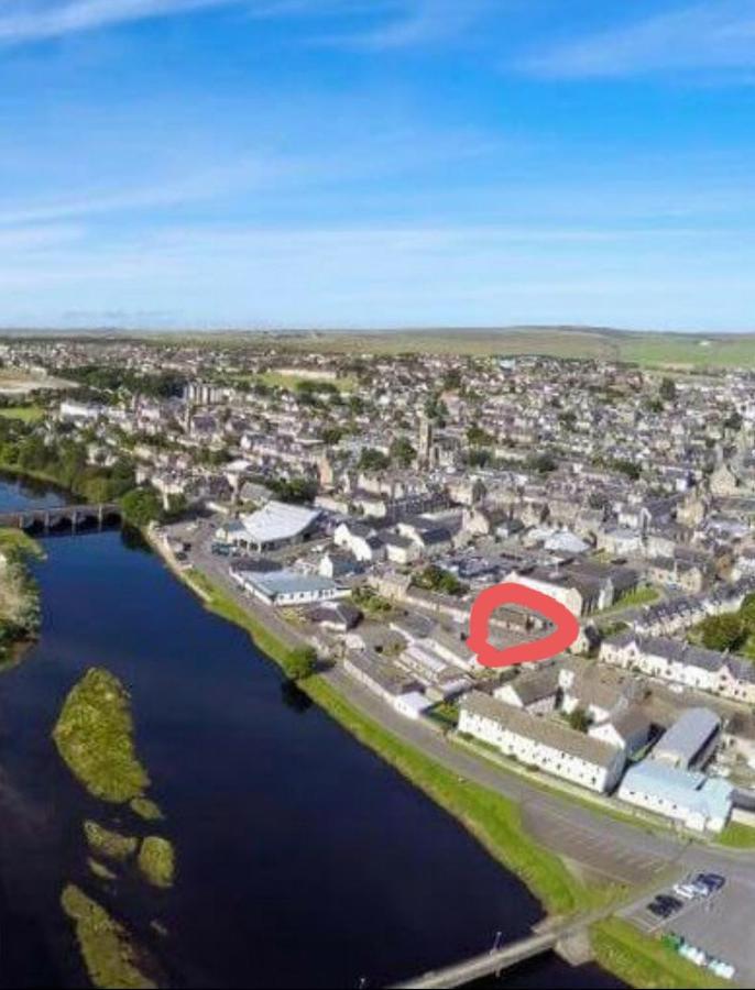 5 Riverside Place Thurso. 2 Bed, 2 Bathrooms. Екстер'єр фото