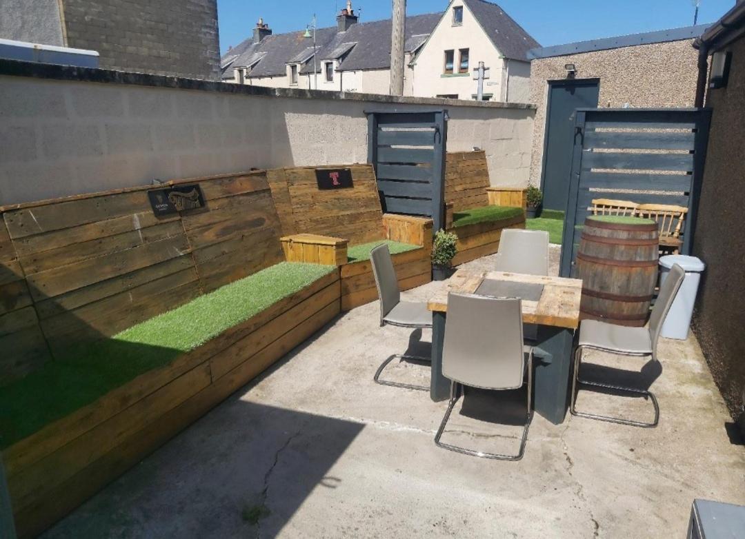 5 Riverside Place Thurso. 2 Bed, 2 Bathrooms. Екстер'єр фото