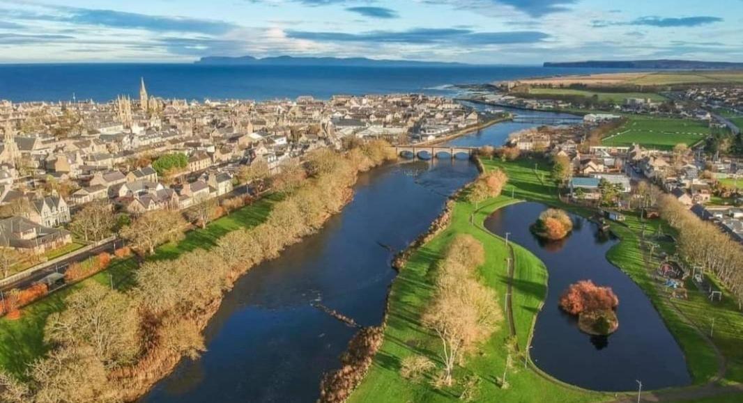 5 Riverside Place Thurso. 2 Bed, 2 Bathrooms. Екстер'єр фото